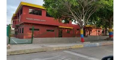 COLEGIO ANTONIA SANTOS