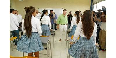 COLEGIO BOLIVARIANO