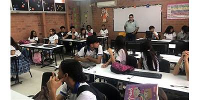 INS DE FORMACION PERSPECTIVA