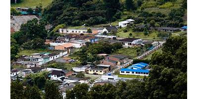 CENTRO EDUCATIVO EL GUABAL