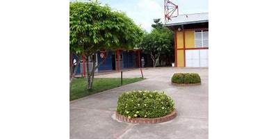 CENTRO EDUCATIVO LA ESMERALDA