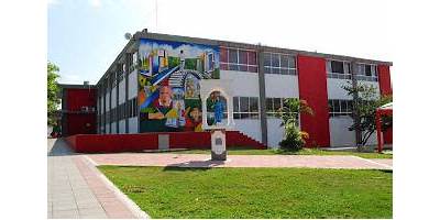COLEGIO AMPARO DIVINO