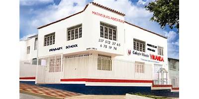 COLEGIO BILINGÜE YIKANDA