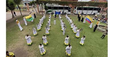 COLEGIO BOSQUES DE SHERWOOD