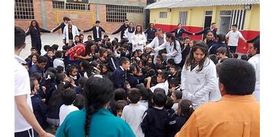 COLEGIO COMUNAL LAS ORQUIDEAS