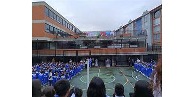 COLEGIO EMMA REYES (IED)