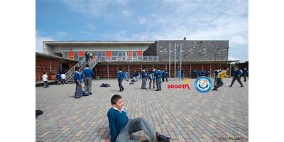 COLEGIO GERARDO MOLINA RAMIREZ (IED)