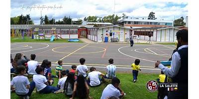 COLEGIO GIMNASIO LA SALETTE