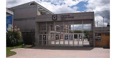 COLEGIO GONZALO ARANGO (IED)