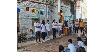 COLEGIO GONZALO RIVERA LAGUADO