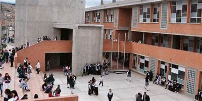 COLEGIO GRAN YOMASA (IED)