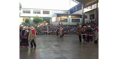 COLEGIO INTEGRADO DIVINO NIÑO