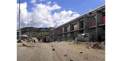 COLEGIO JOSE MARIA VARGAS VILA (IED)