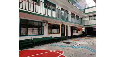COLEGIO JUAN JACOBO ROUSSEAU