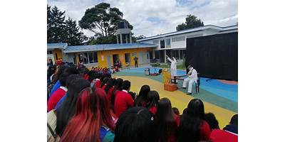 COLEGIO LA VICTORIA (IED)