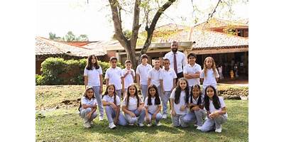 COLEGIO LAURETTA BENDER