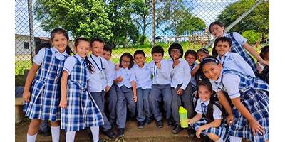 COLEGIO LIBERTAD MARANATA