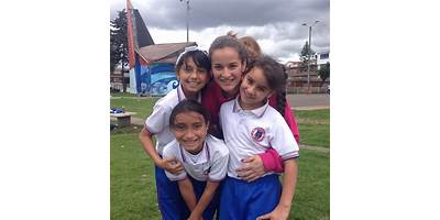 COLEGIO MADRE ADELA HERMANAS MARIANISTAS