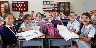 COLEGIO MARIA AUXILIADORA