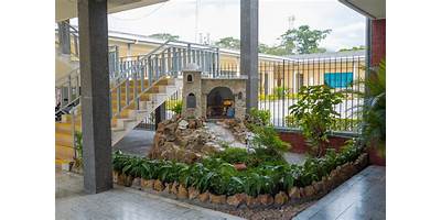 COLEGIO NAZARETH