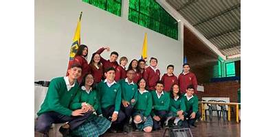 COLEGIO RAFAEL BERNAL JIMENEZ (IED)