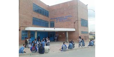 COLEGIO SAN BERNARDINO (IED)