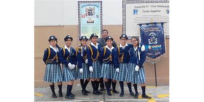 COLEGIO SANTA ANGELA MERICI