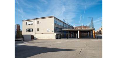 COLEGIO SANTA CRUZ DE LA NUEVA BAEZA