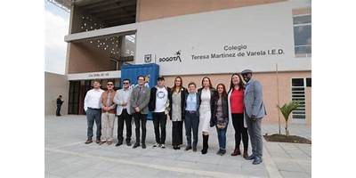 COLEGIO TERESA MARTINEZ DE VARELA (IED)