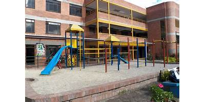 COLEGIO YERMO Y PARRES