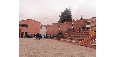 ESCUELA NORMAL SUPERIOR LEONOR ALVAREZ PINZON