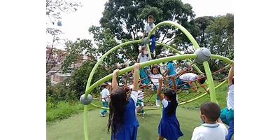 GIMNASIO ARTISTICO GUAMAL
