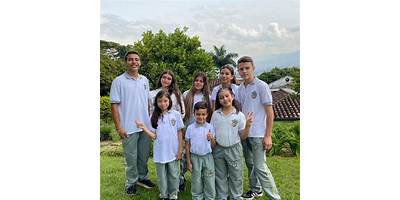 GIMNASIO CAMPESTRE EL TESORO