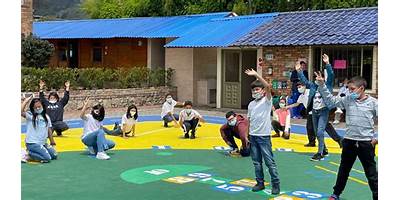 GIMNASIO CAMPESTRE LOS SAUCES