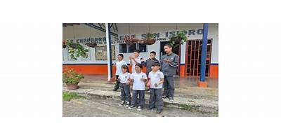 I. E. R CHAPARRAL