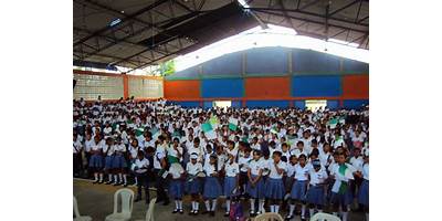INST EDUC CRISTOBAL COLON