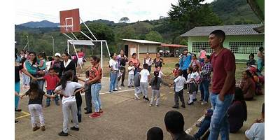 INSTITUCION EDUCATIVA AGROPECUARIA URIBE