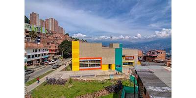 INSTITUCION EDUCATIVA ALCALDIA DE MEDELLIN