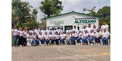 INSTITUCION EDUCATIVA ALTOZANO