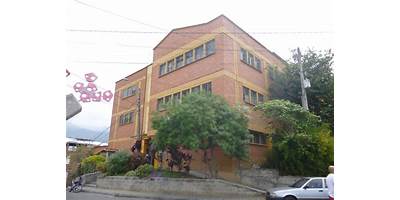 INSTITUCION EDUCATIVA ANA DE CASTRILLON