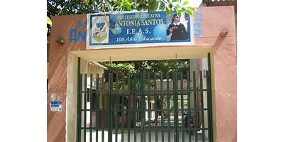 INSTITUCIÓN EDUCATIVA ANTONIA SANTOS
