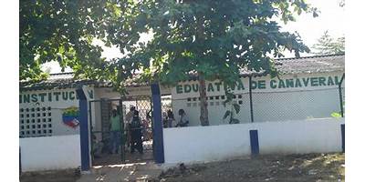 INSTITUCIÓN EDUCATIVA DE CAÑAVERAL