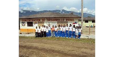 INSTITUCION EDUCATIVA DE DESARROLLO RURAL