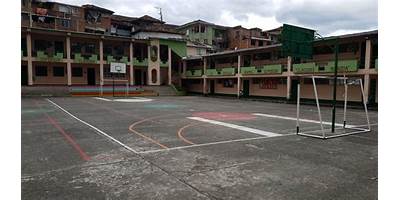 INSTITUCION EDUCATIVA ESCUELA NORMAL SUPERIOR CLAUDINA MUNERA