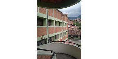 INSTITUCION EDUCATIVA FELIX HENAO BOTERO