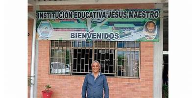 INSTITUCION EDUCATIVA JESUS MAESTRO