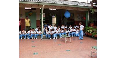 INSTITUCION EDUCATIVA JUAN DE AMPUDIA