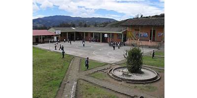 INSTITUCION EDUCATIVA JUAN PABLO II