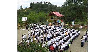 INSTITUCION EDUCATIVA LOS ANAYES