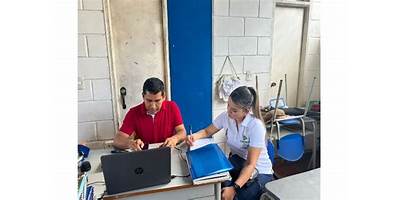 INSTITUCION EDUCATIVA LOS PINOS